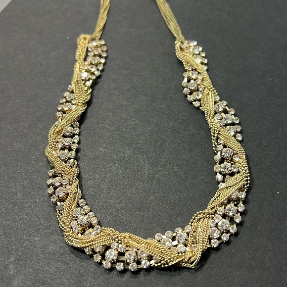 Jewelry - Stunning ALFANI Vintage Twisted Chain with Heavy Rhinestones Necklace